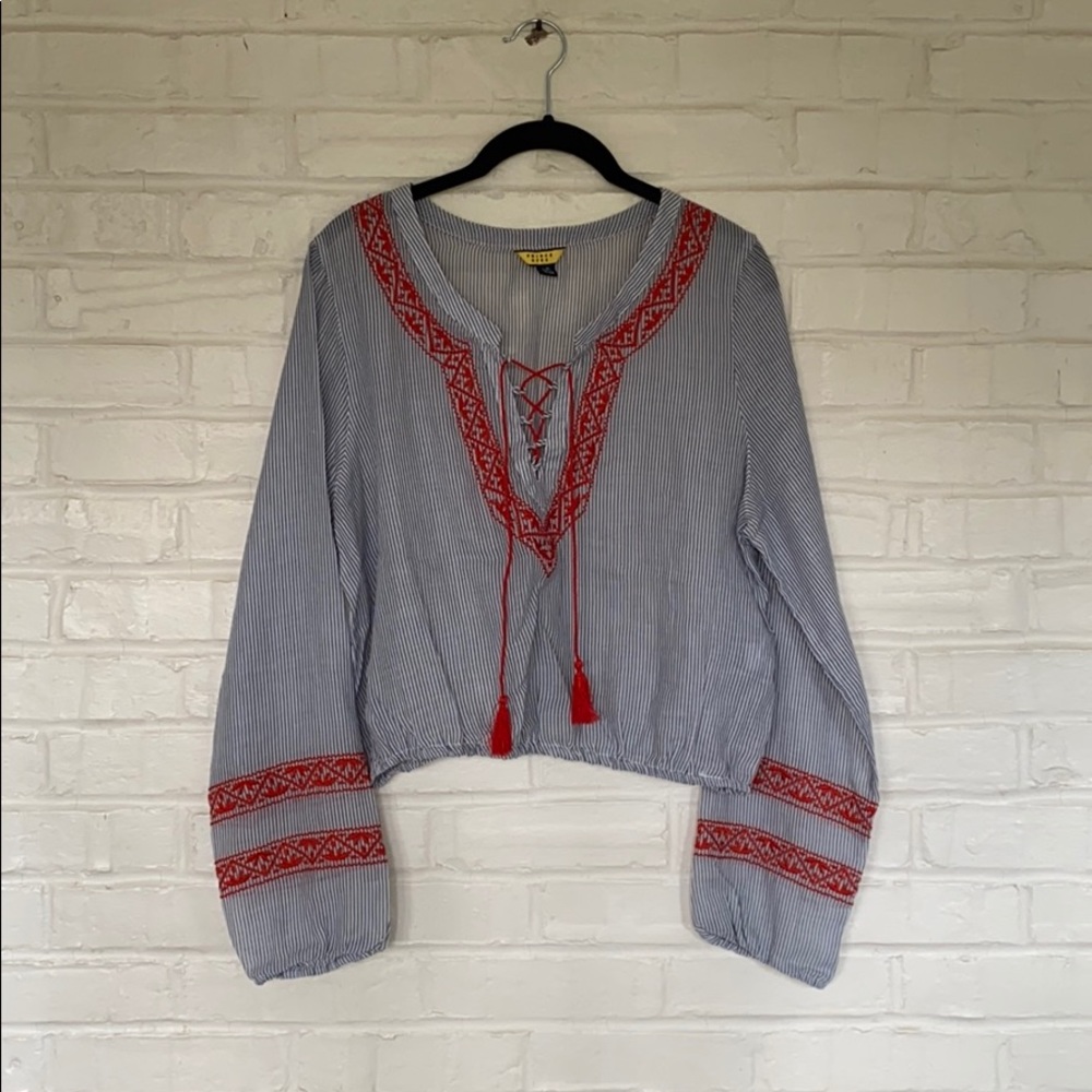 Long sleeve crop top!